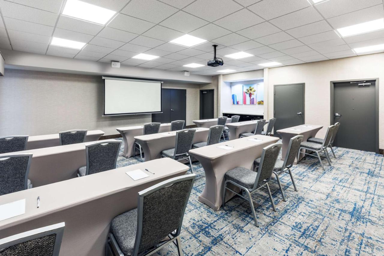 Hampton Inn&Suites Houston Central Extérieur photo