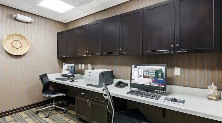Hampton Inn&Suites Houston Central Extérieur photo